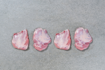 4 Stück Cuscino frisch vom Aktivstall-Schwein